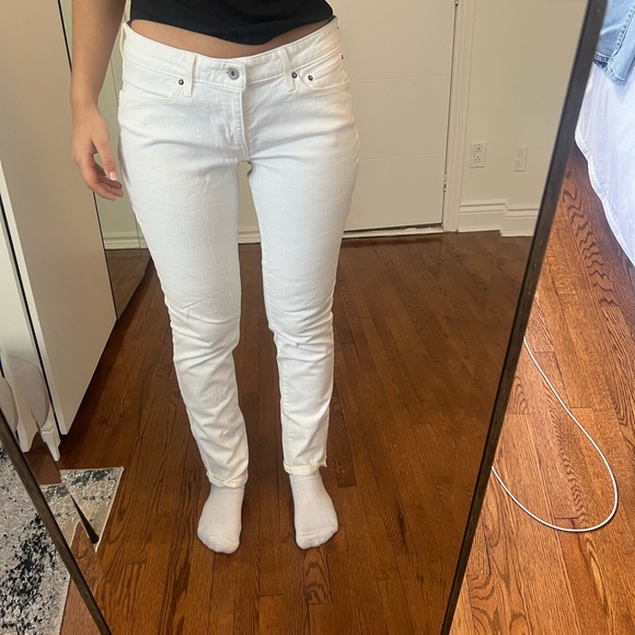 White Levi’s jeans - Picture 2 of 4